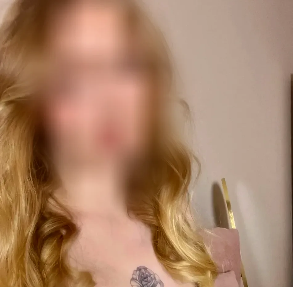 Hannah, 23