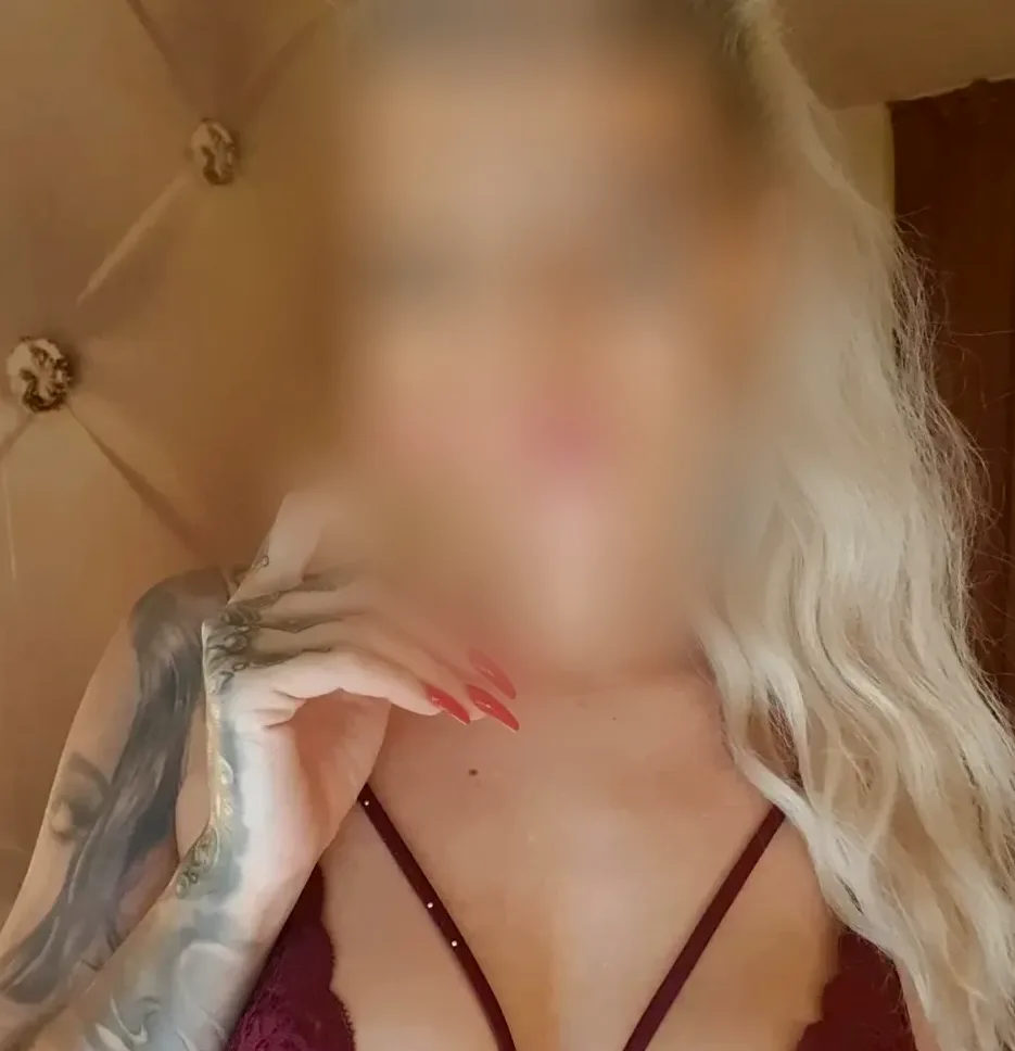 Özlem, 30